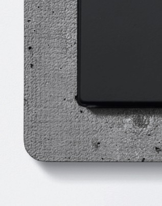 BERKER Q.7 Ramka 3 potrójna beton jasnoszary 10136020 HAGER