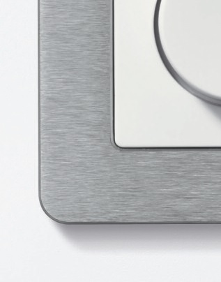 BERKER Q.7 Ramka 5 pięciokrotna pionowa metal stal szlachetna 10156083 HAGER